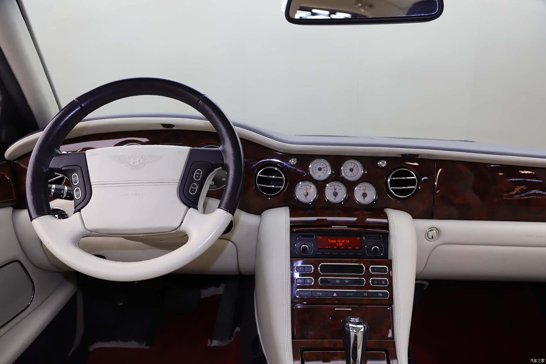 Bentley RL, 2009 17