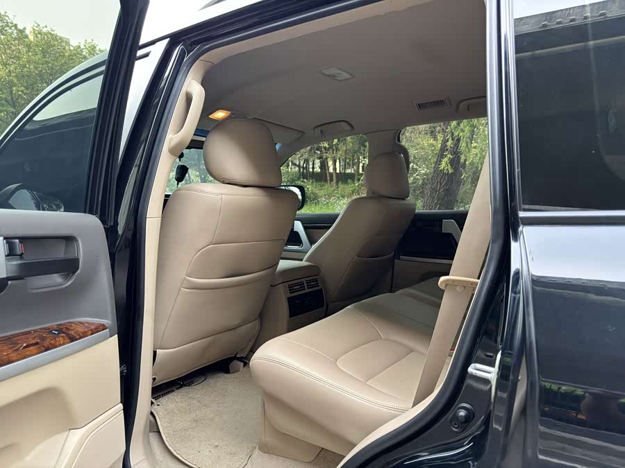 Toyota Land Cruiser 2016, фото 5