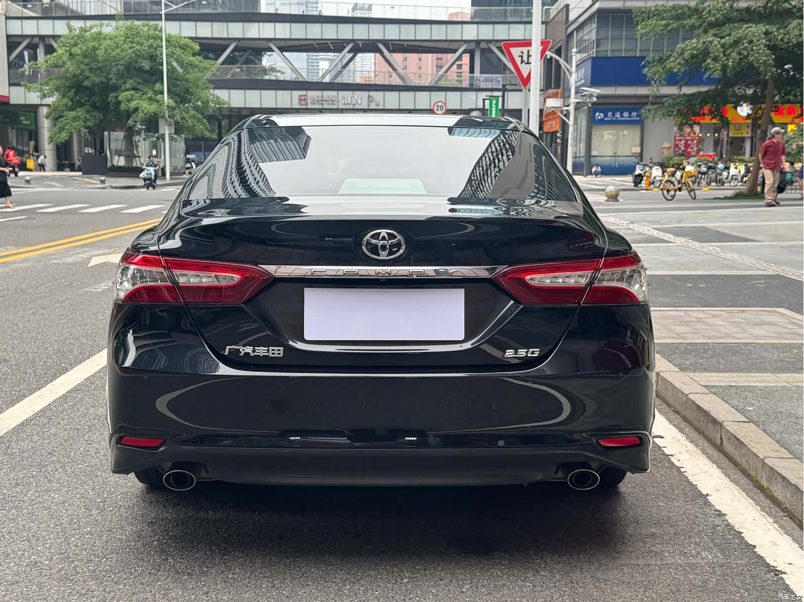 Toyota Camry, 2019 15