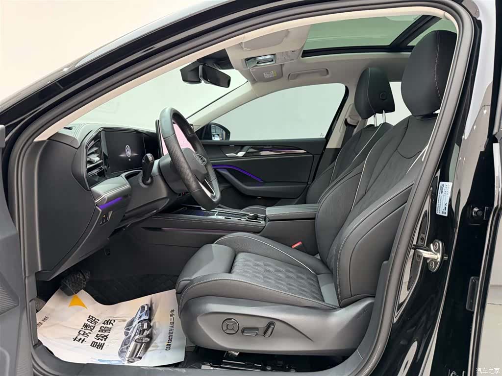 Volkswagen Magotan, 2025 15
