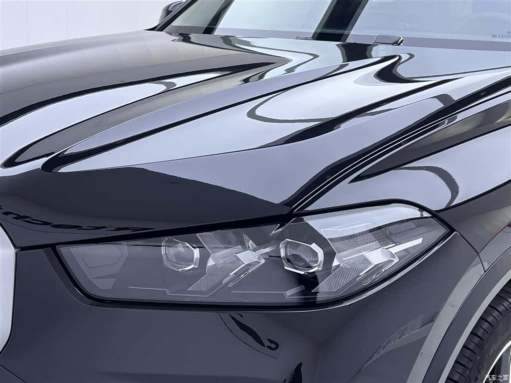 BMW X5, 2024 9