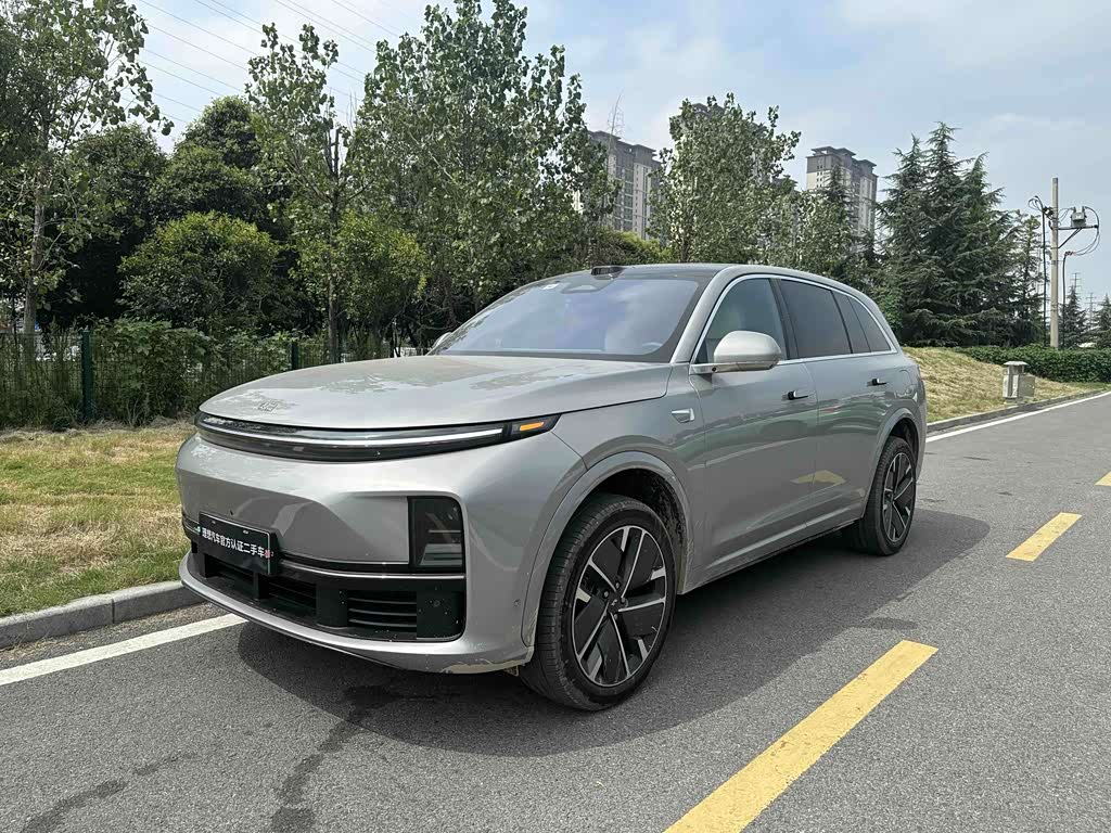 Li Auto L7