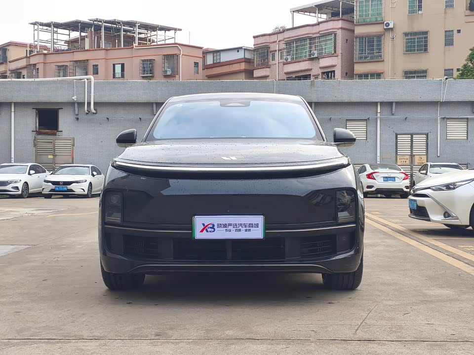Li Auto Ideal L8
