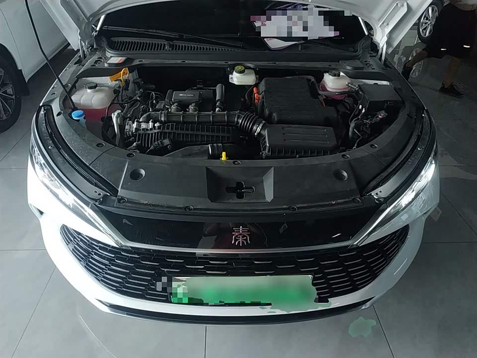 BYD Qin L BYD Qin L