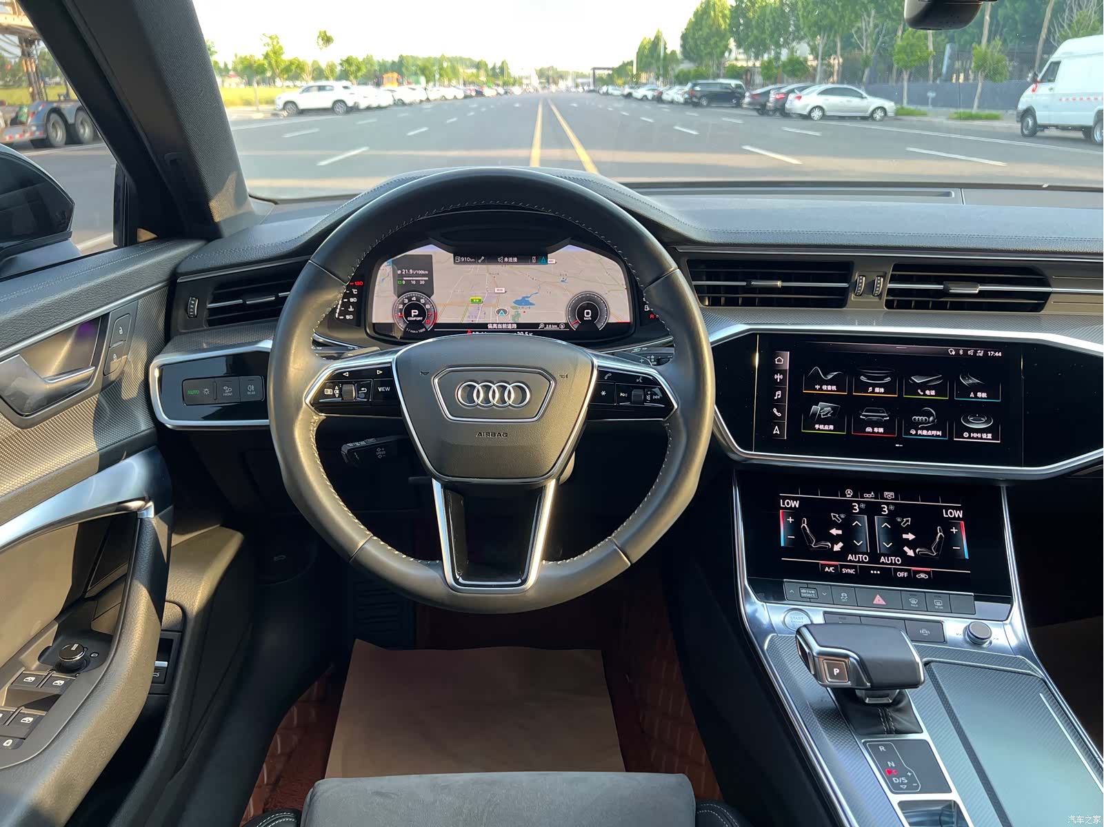 Audi A6L, 2020 9