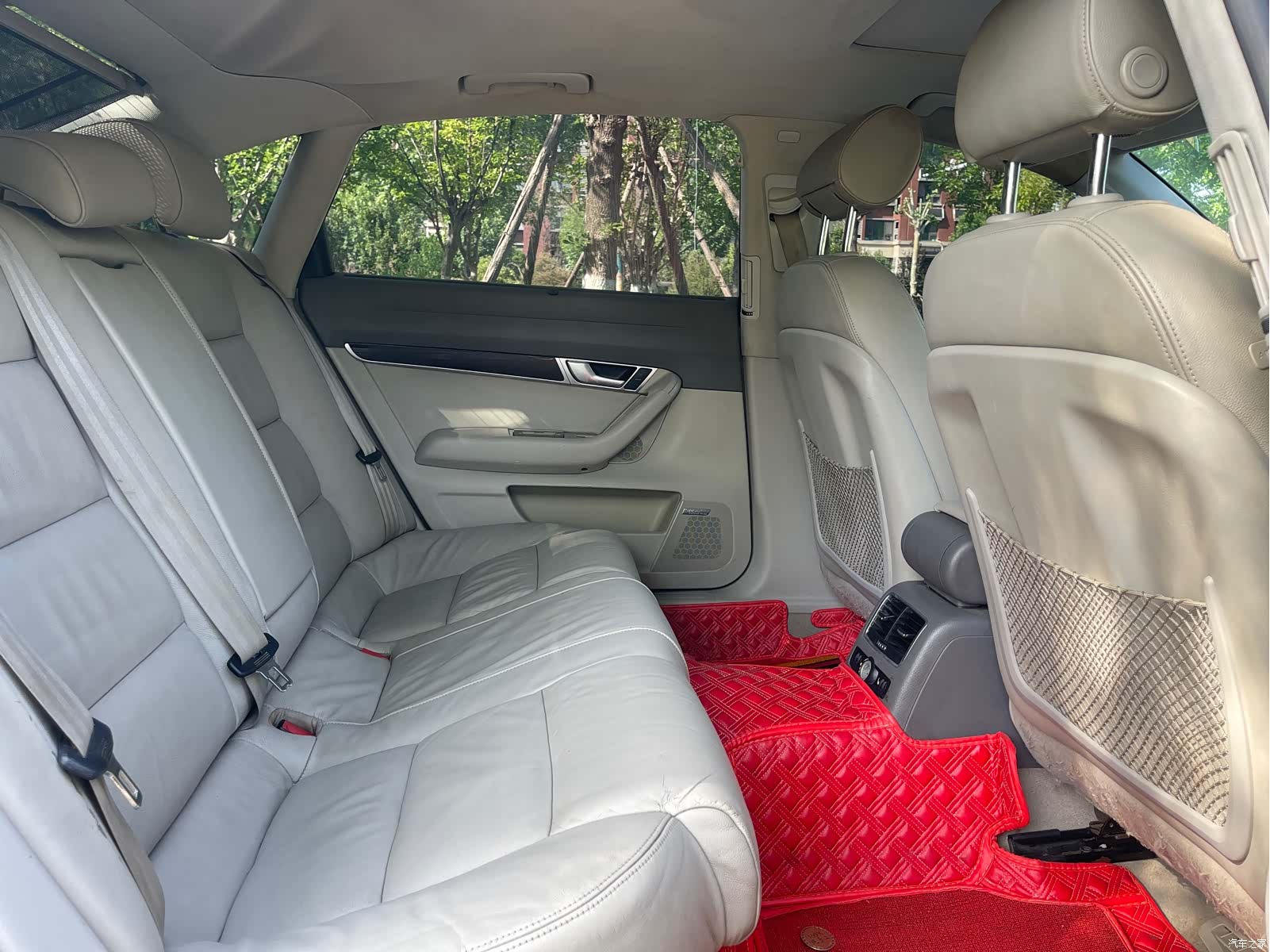 Audi A6L, 2011 19