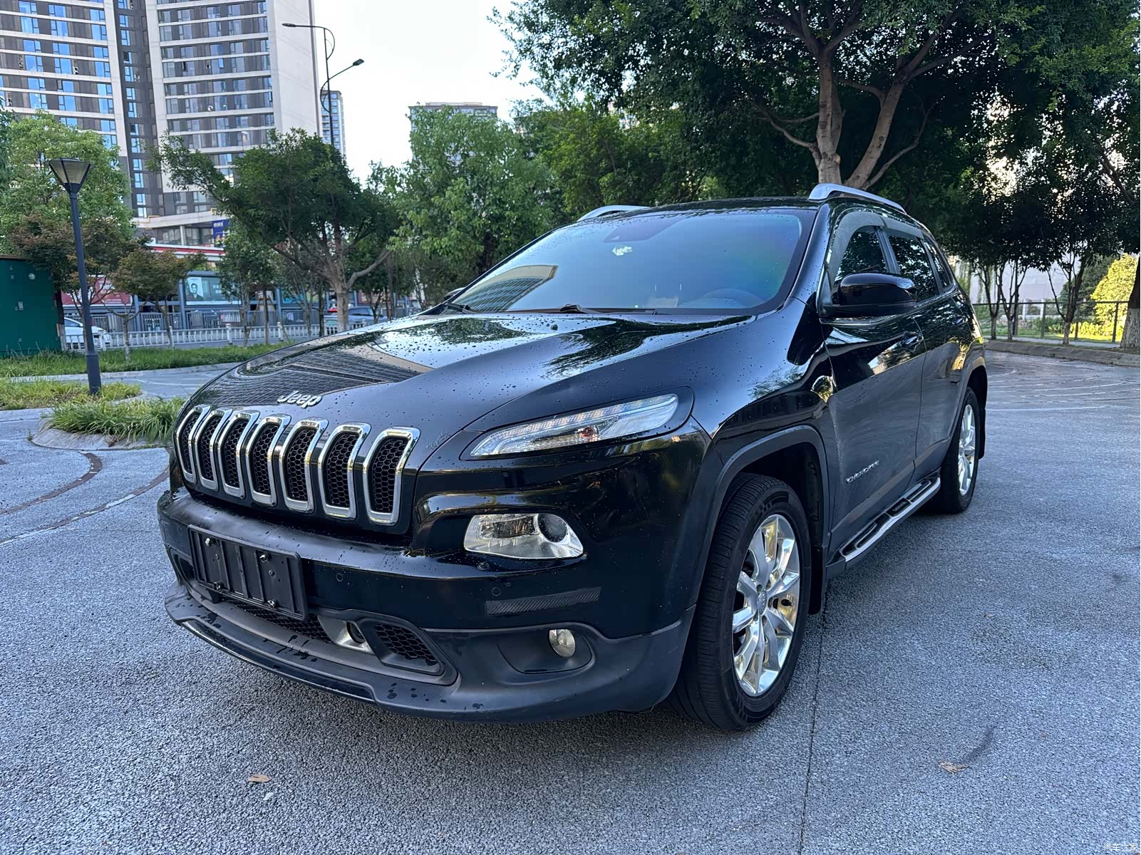 Jeep Cherokee, 2014 1