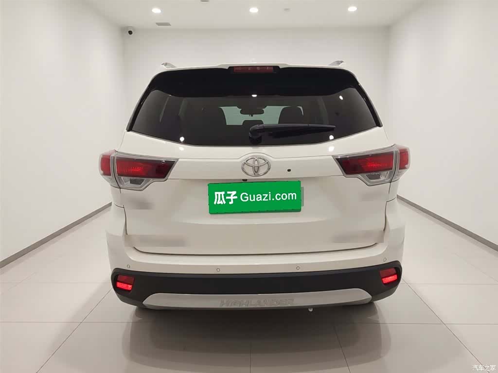 Toyota Highlander, 2018 все фото