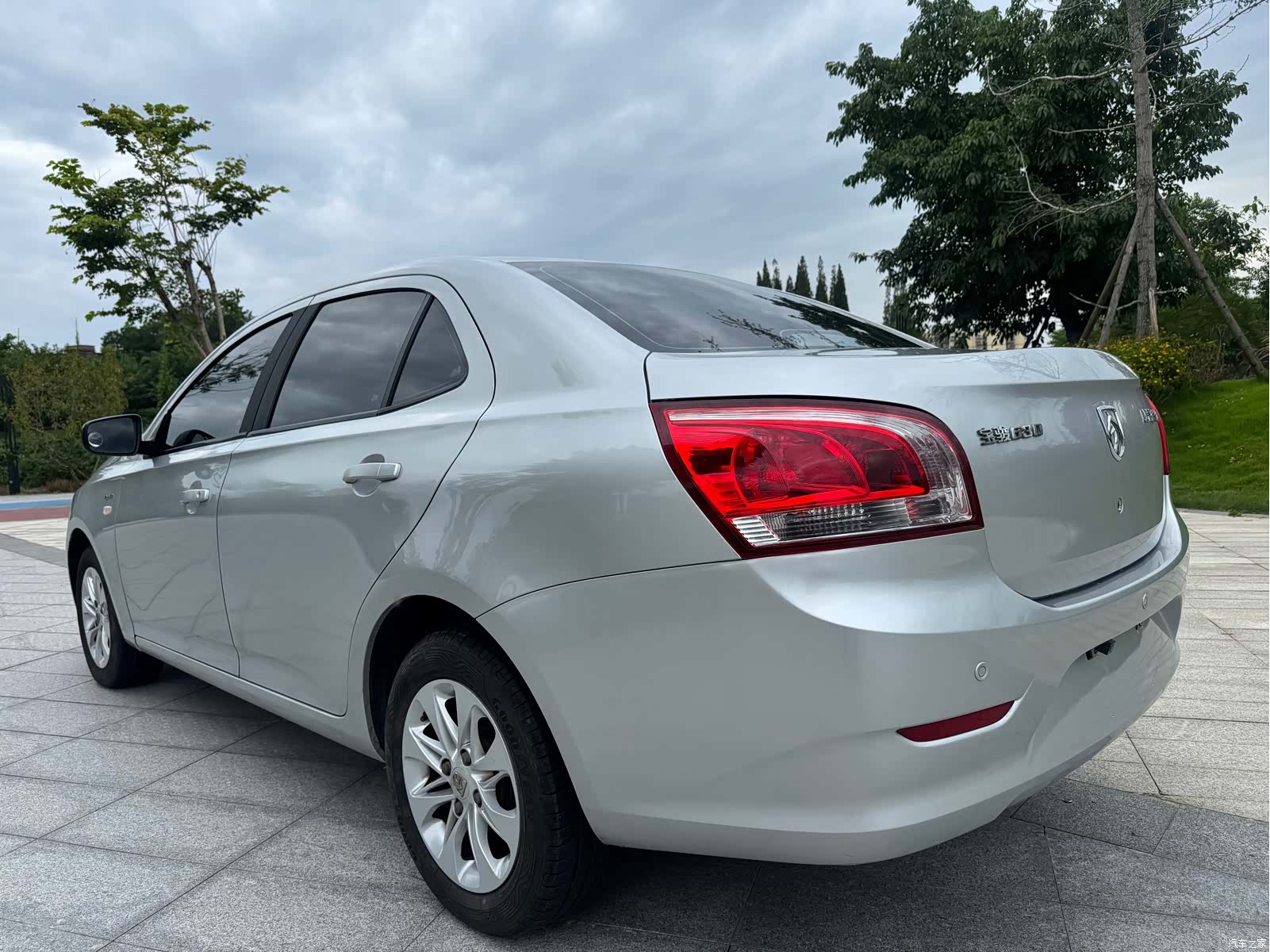Wuling 630, 2014 7