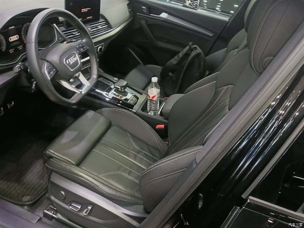 Audi Q5L, 2024 11