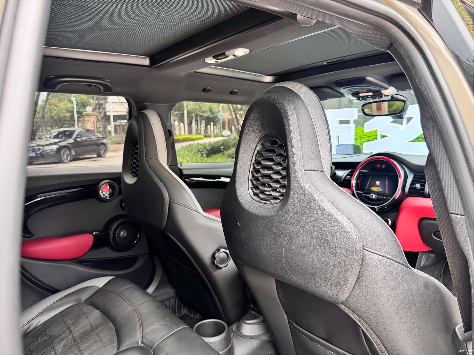 Mini Cooper, 2019 9