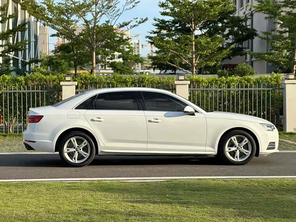 Audi A4L Audi A4L