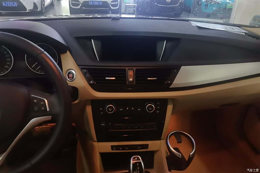 BMW X1, 2015 13