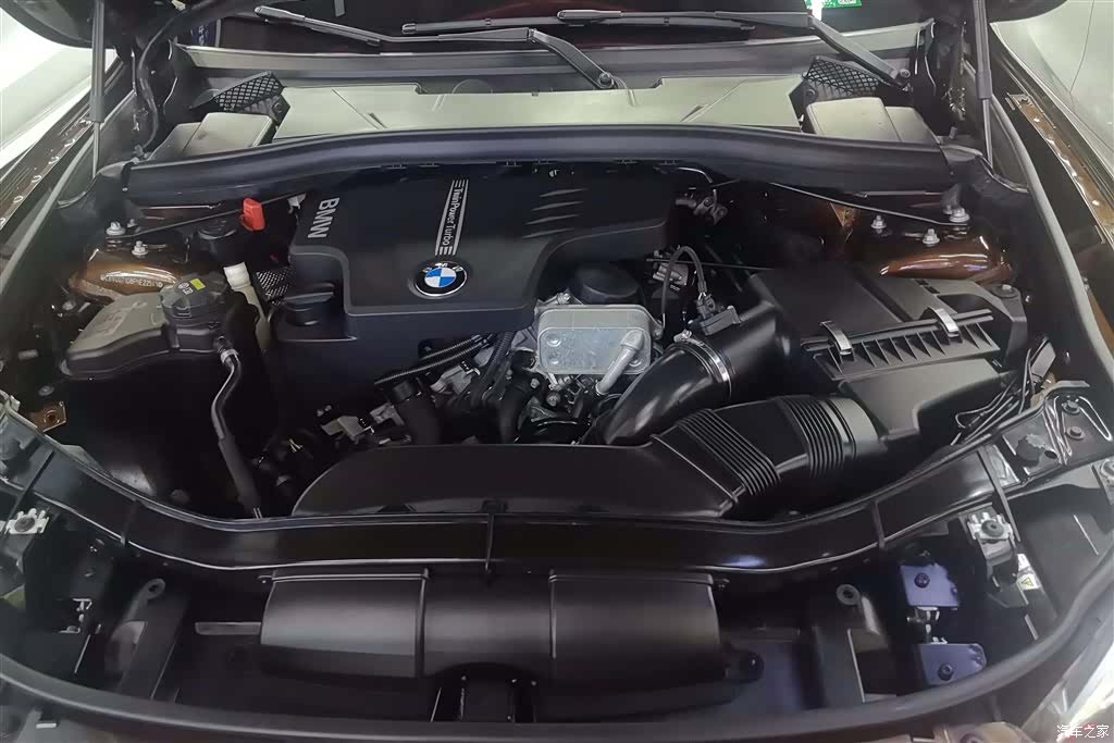 BMW X1, 2015 10