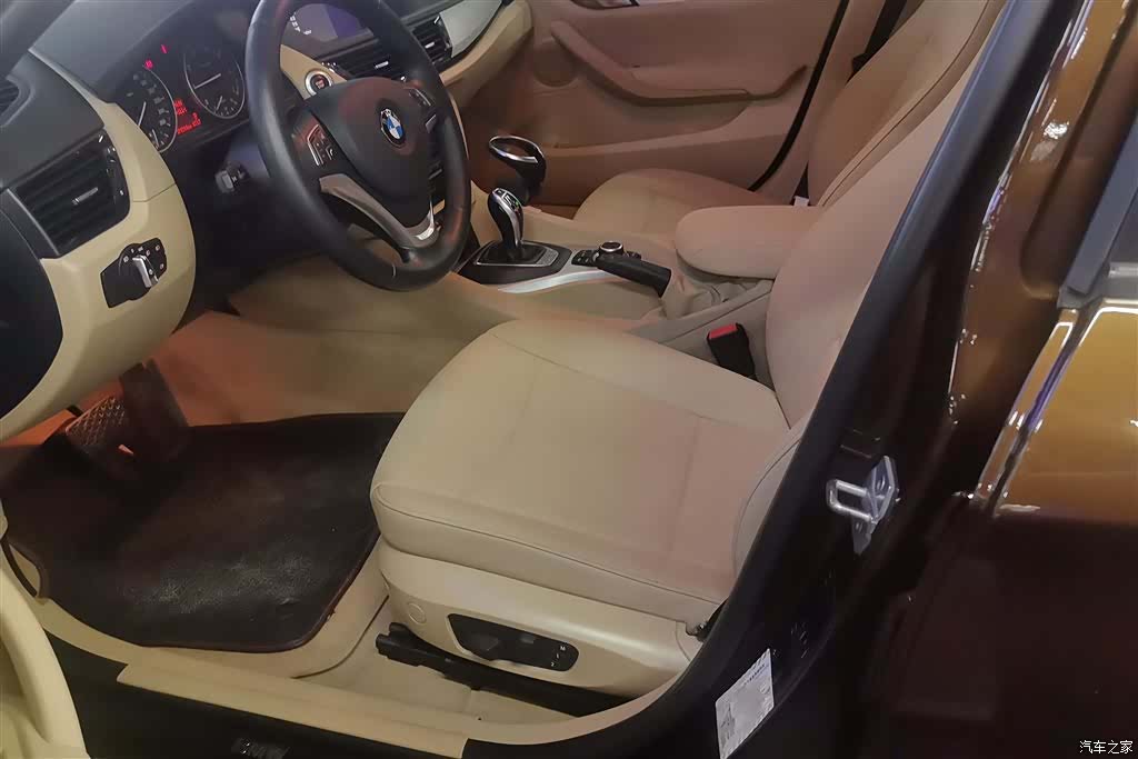 BMW X1, 2015 9