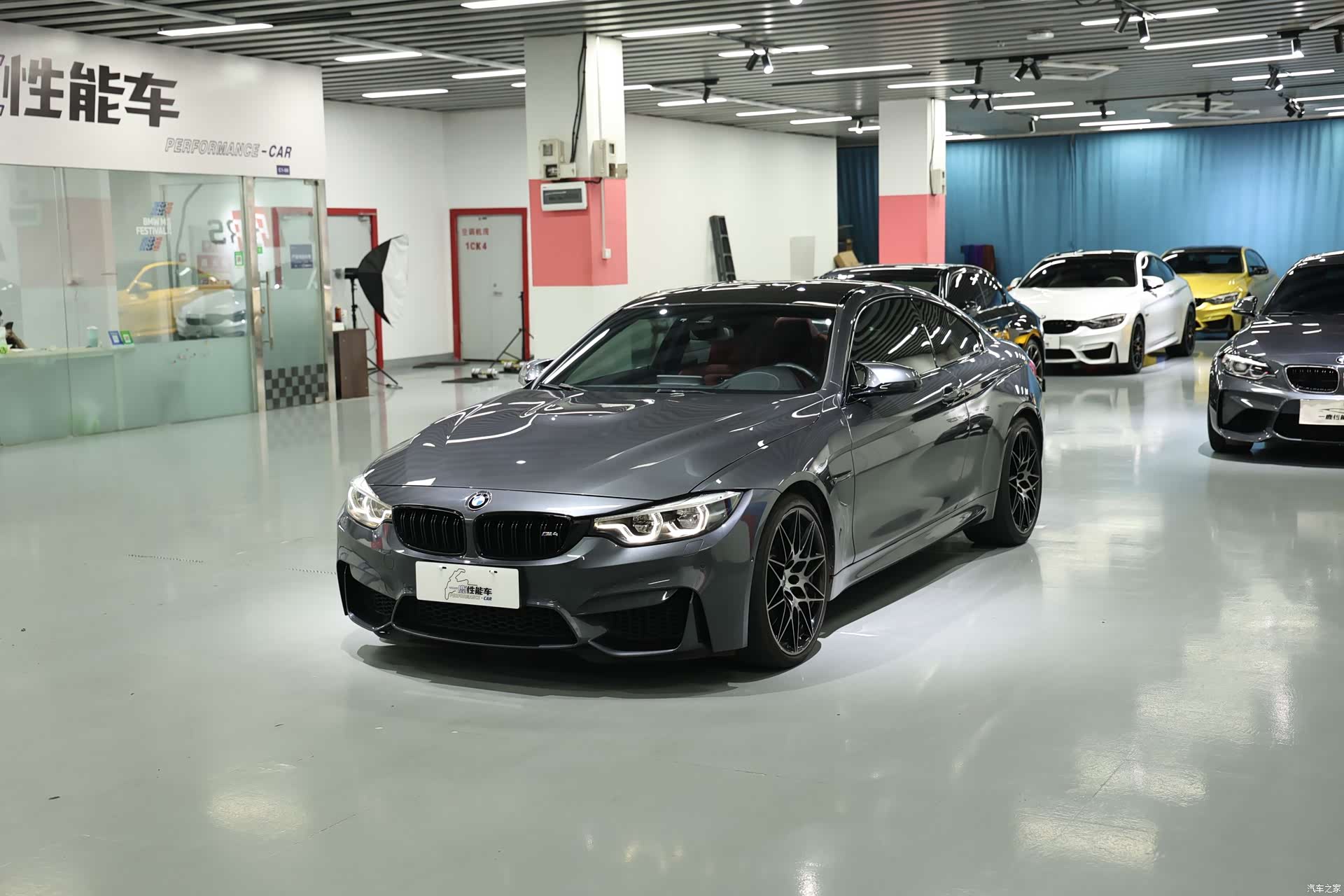 BMW M4, 2017 1