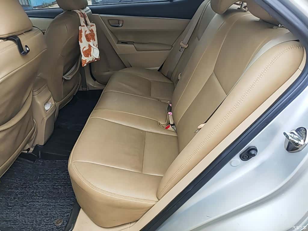 Toyota Corolla, 2014 17