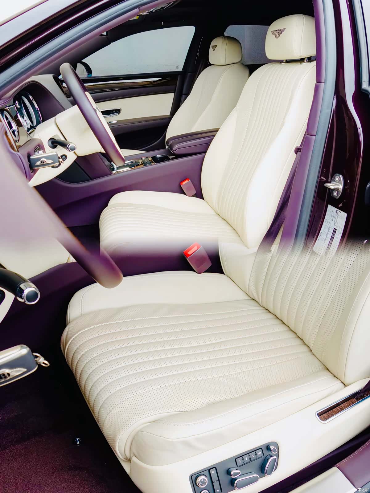 Bentley Flying Spur, 2018 все фото