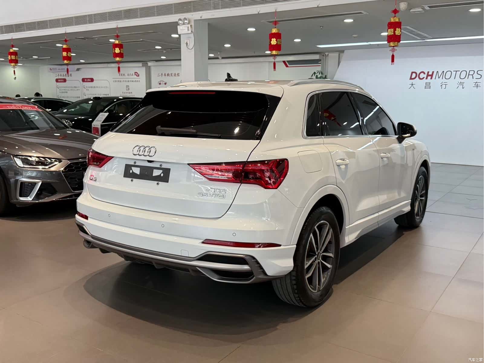 Audi Q3, 2022 4