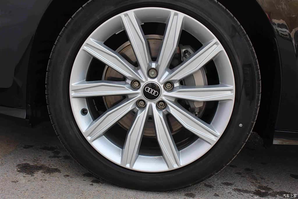 Audi A6L, 2020 9