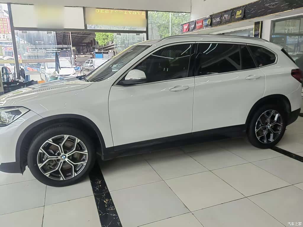 BMW X1, 2021 11
