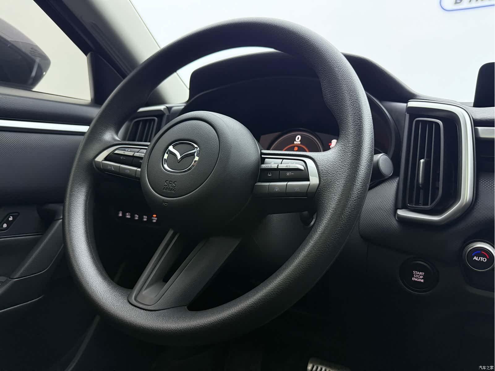 Mazda CX-50, 2023 15