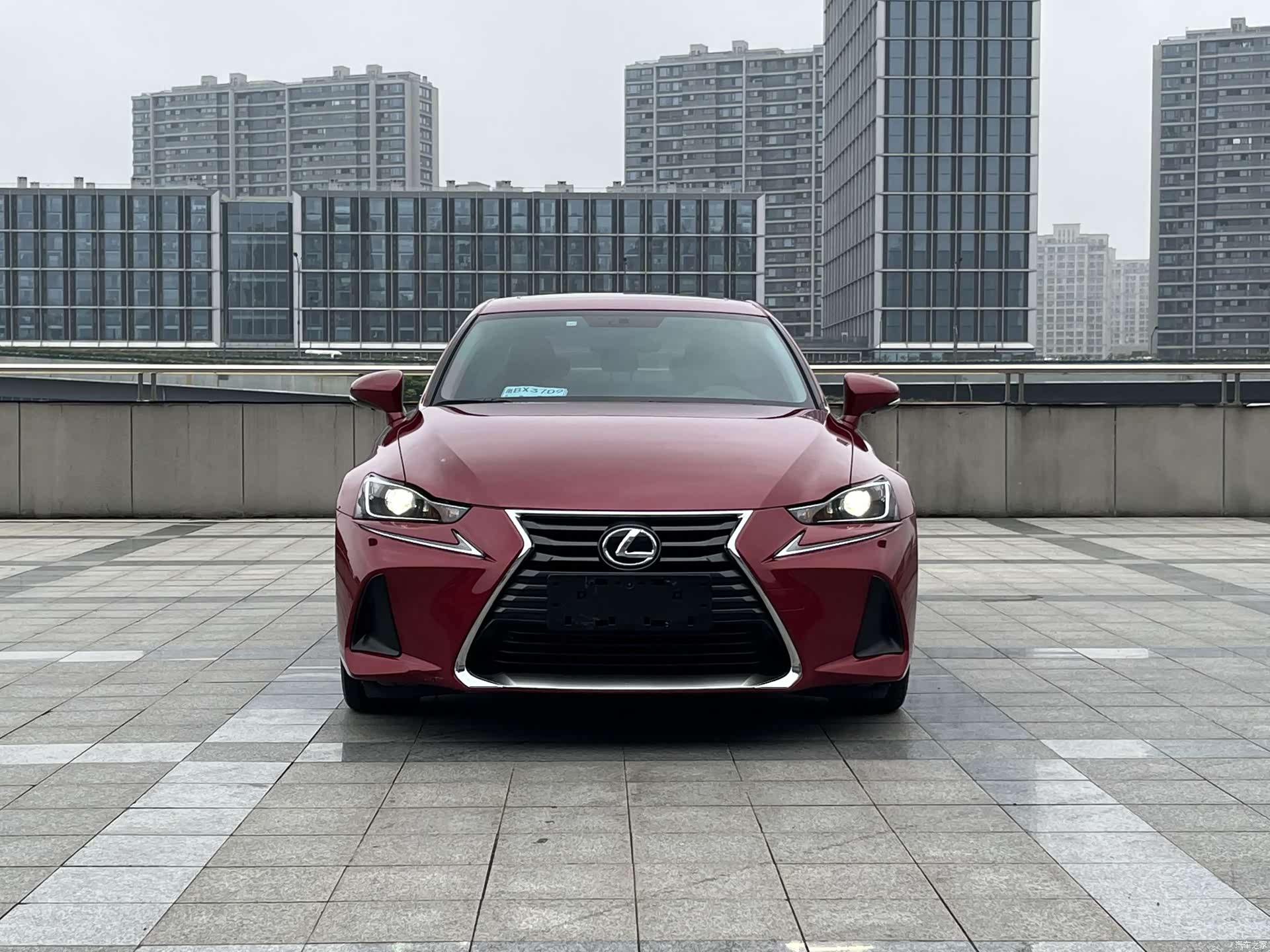 Lexus IS, 2018 2