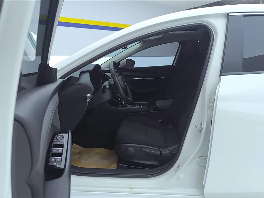 Mazda 3 2023, фото 9