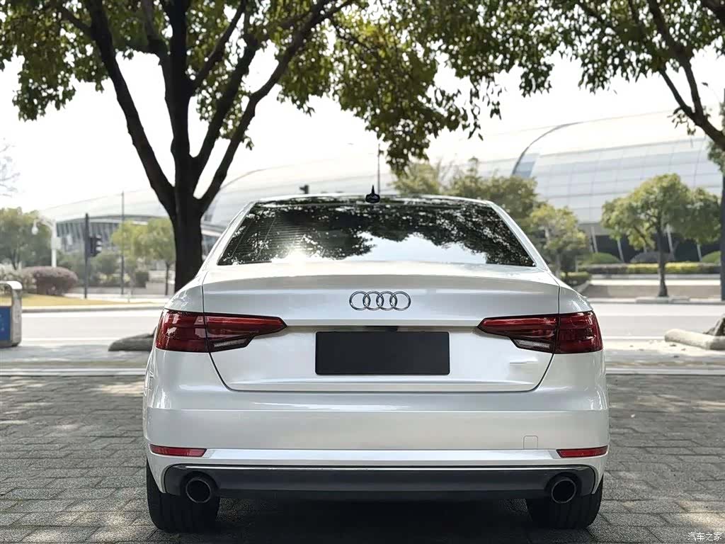Audi A4L, 2016 8