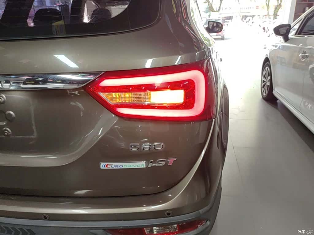 DongFeng 580, 2016 8