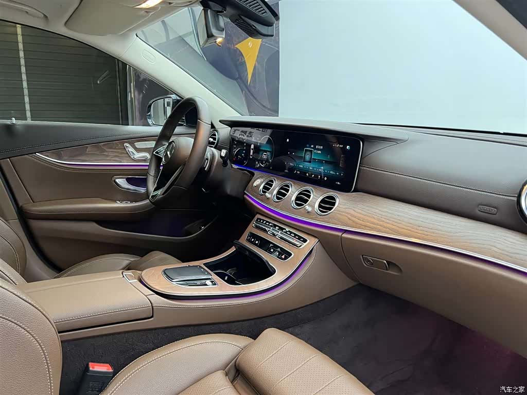 Mercedes-Benz E-Class, 2023 20