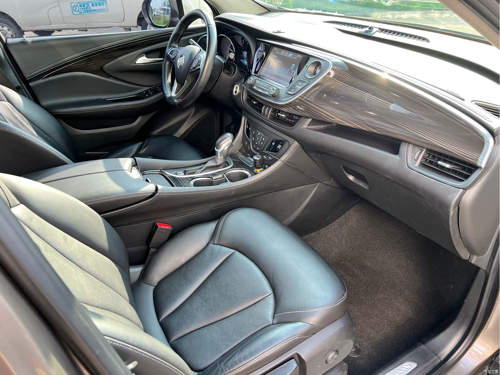 Buick Envision Plus, 2019 11