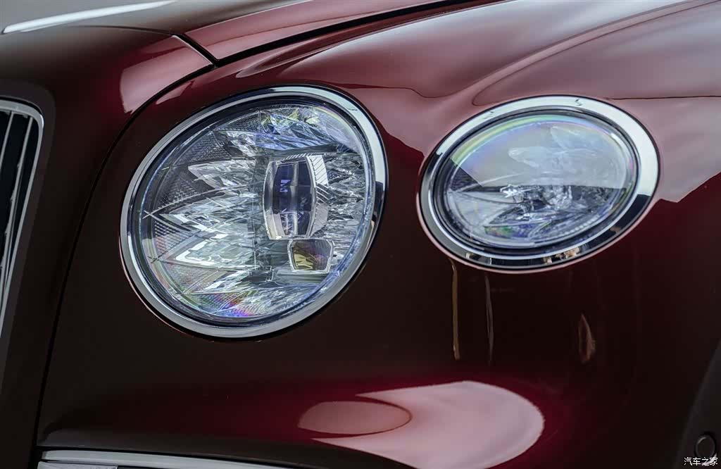 Bentley Flying Spur, 2020 9