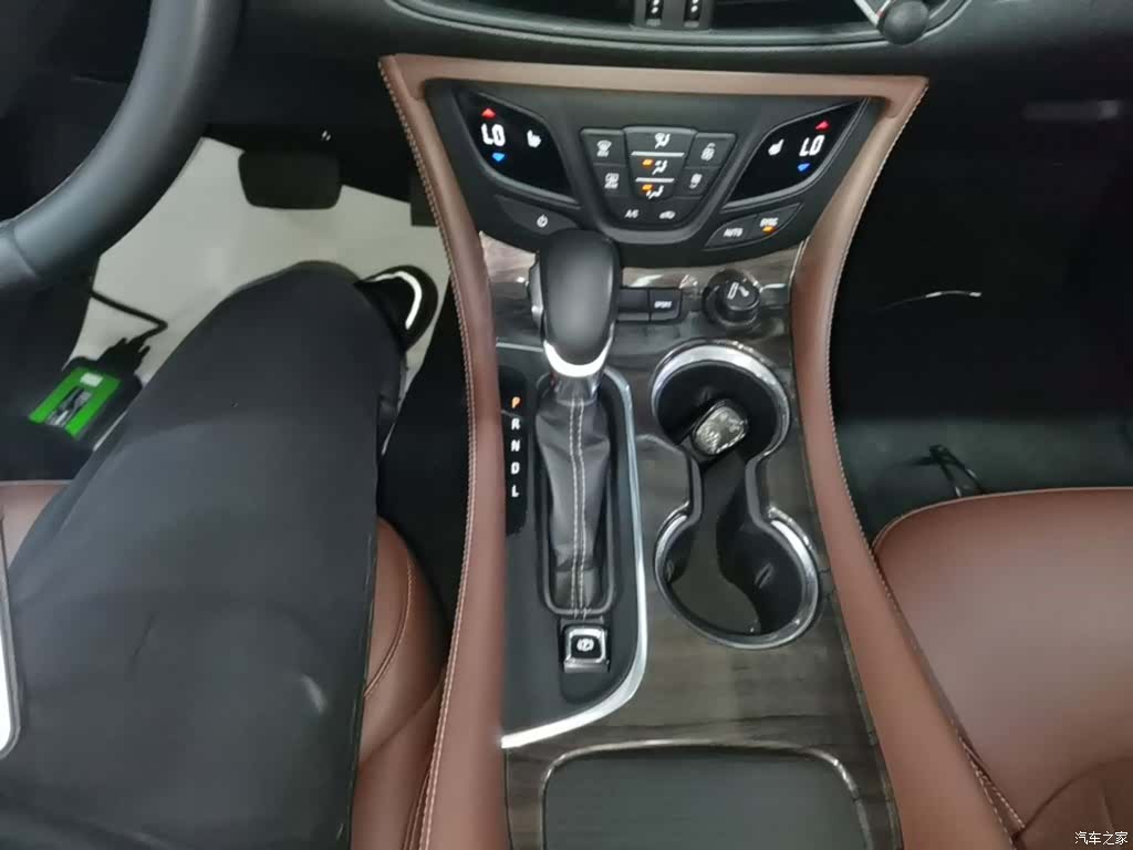 Buick Envision Plus, 2016 14
