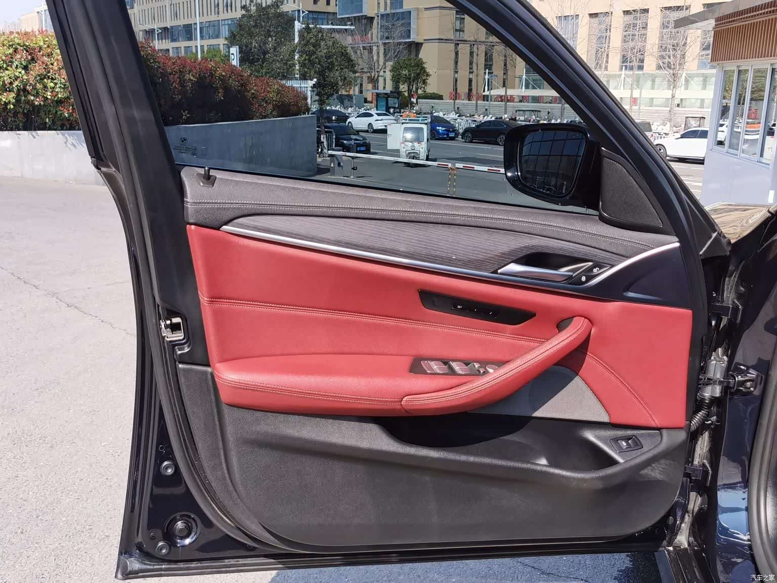 BMW 5 Series, 2022 10