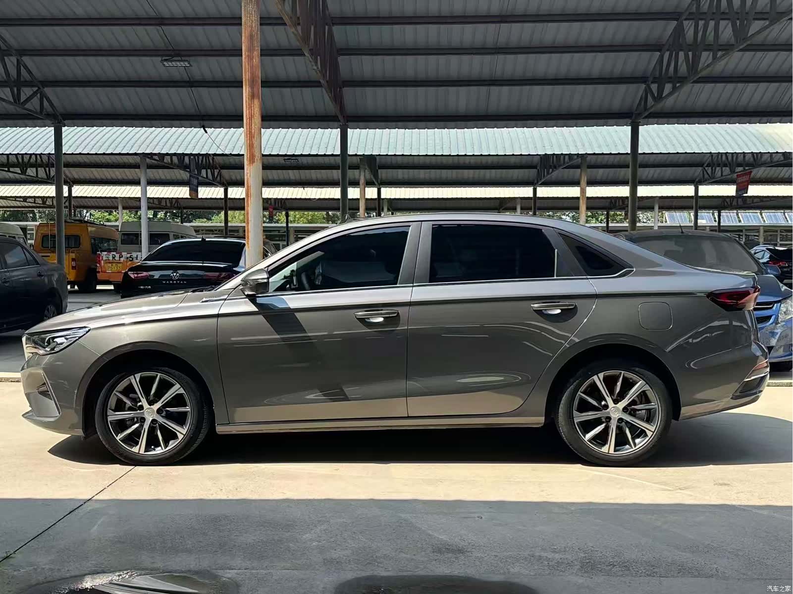 Geely Emgrand, 2024 13