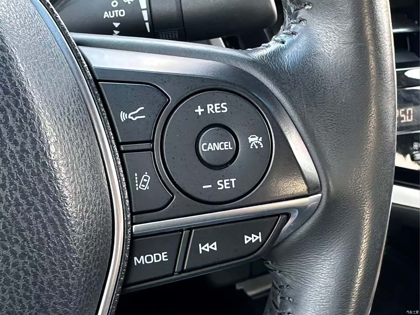 Toyota Camry, 2022 14