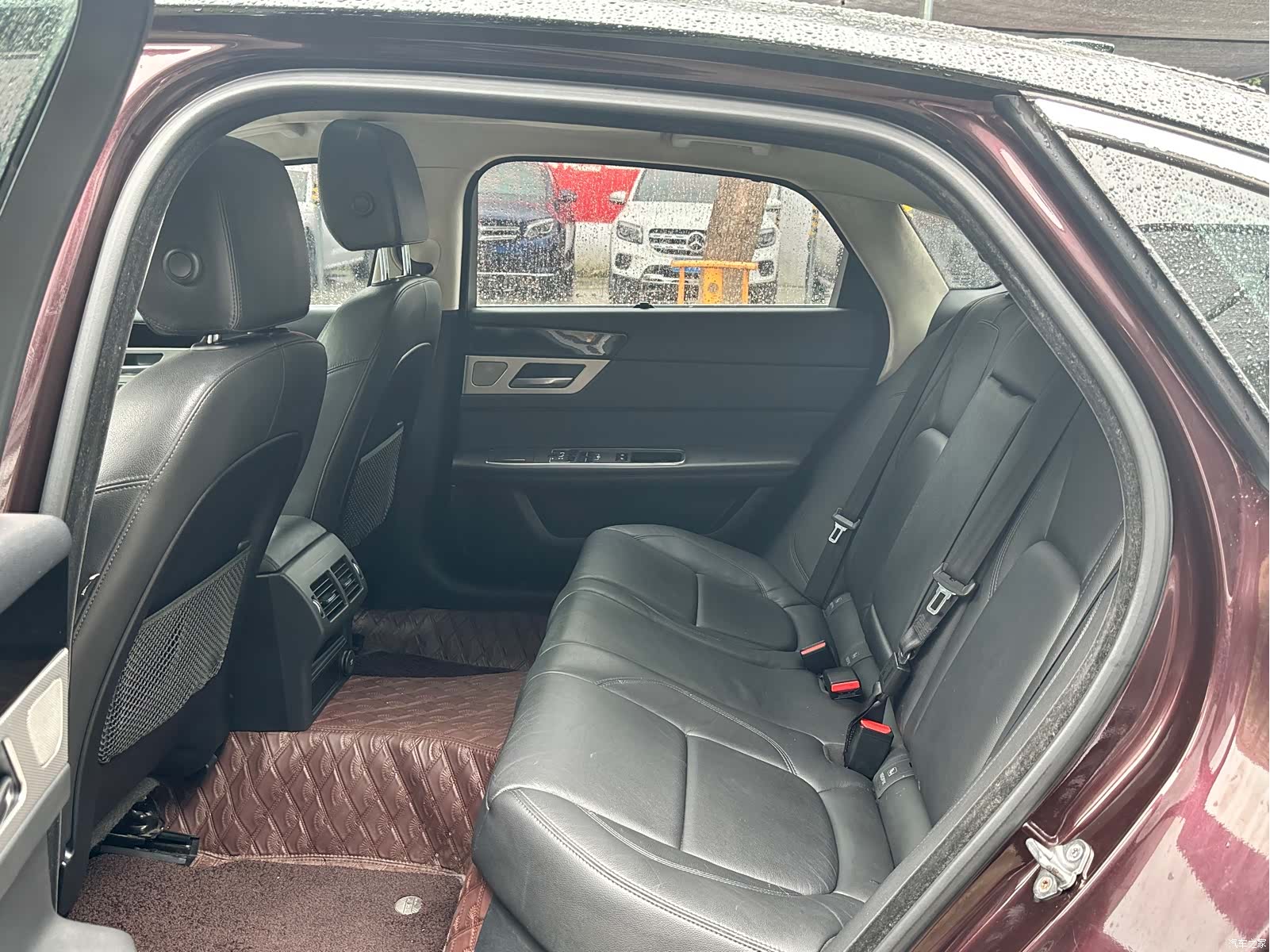 Land Rover XFL, 2018 8