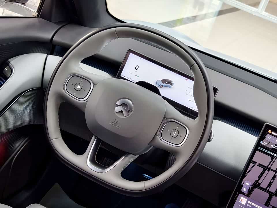 NIO ET5T