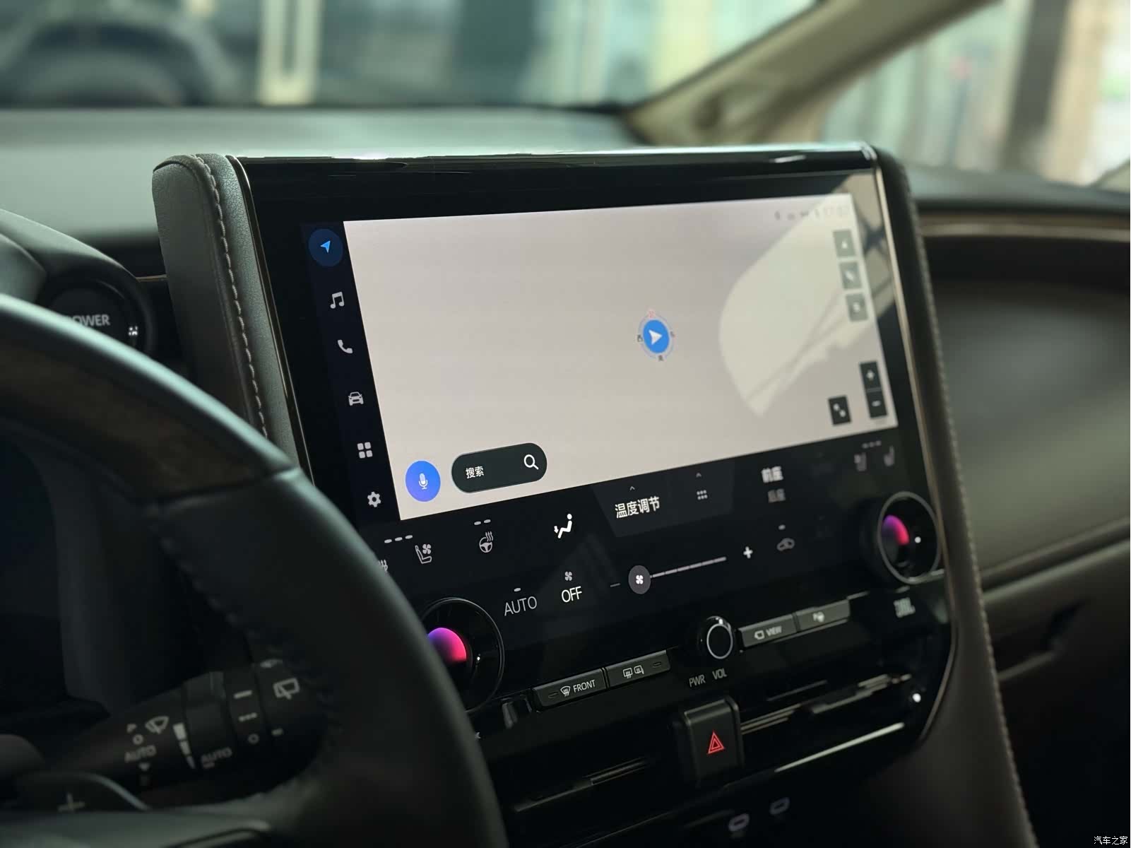 Toyota Vellfire, 2024 8