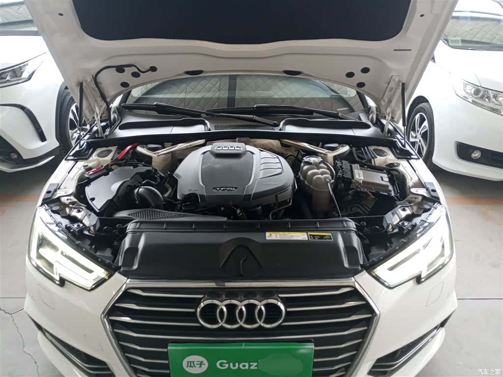 Audi A4L, 2019 16