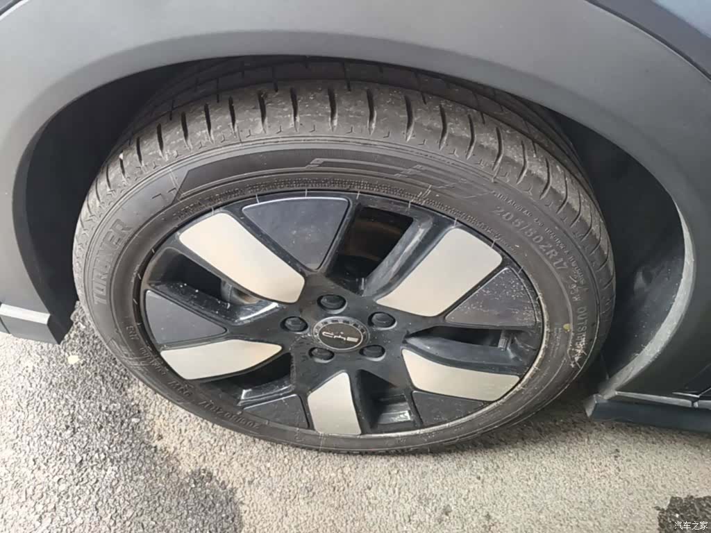 BYD Dolphin, 2023 23