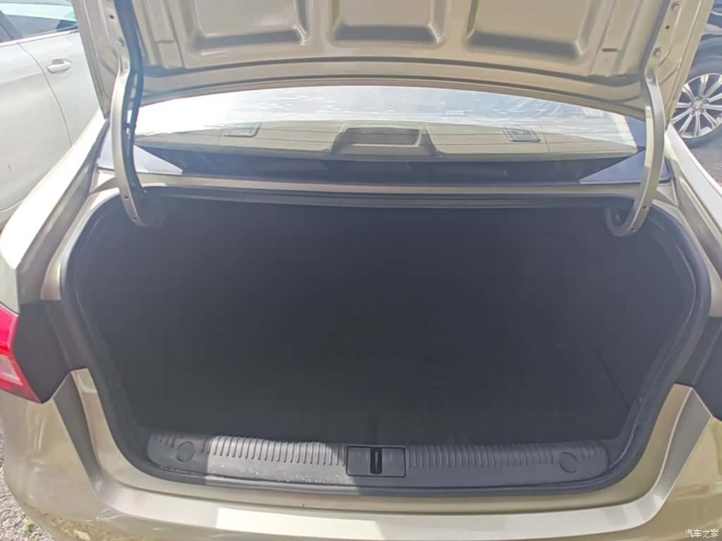 Roewe 360, 2017 19