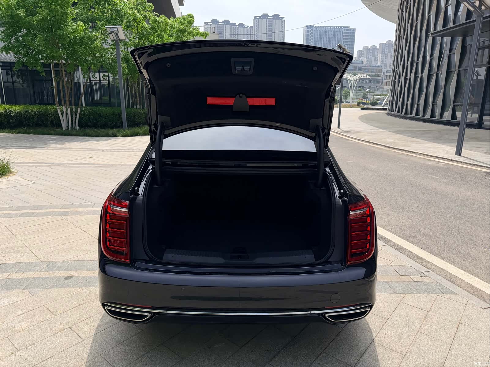 Hongqi H9, 2021 17
