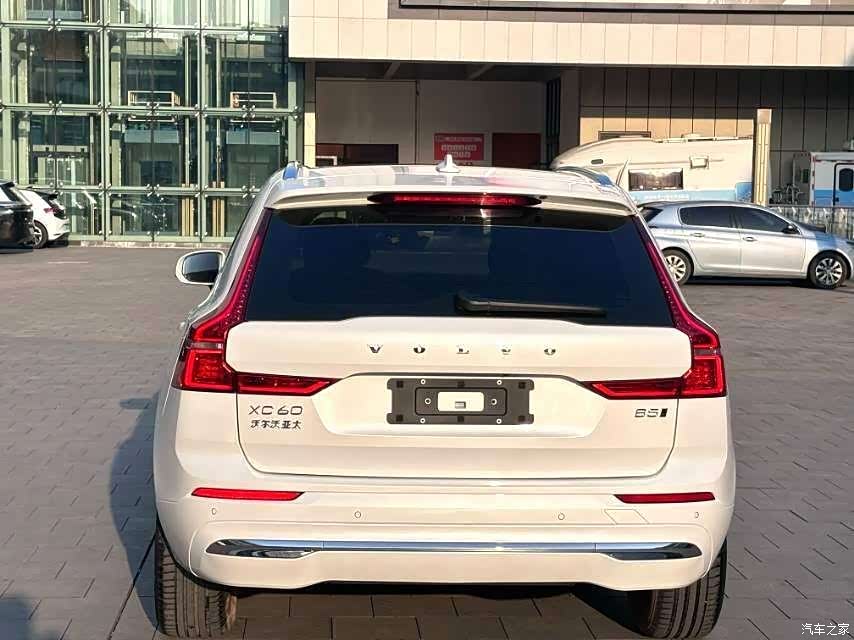 Volvo XC60, 2023 8