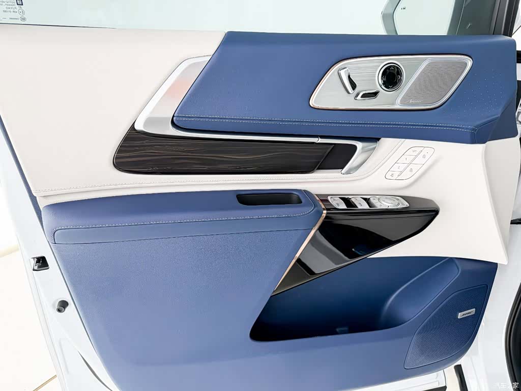 Buick Century, 2025 8