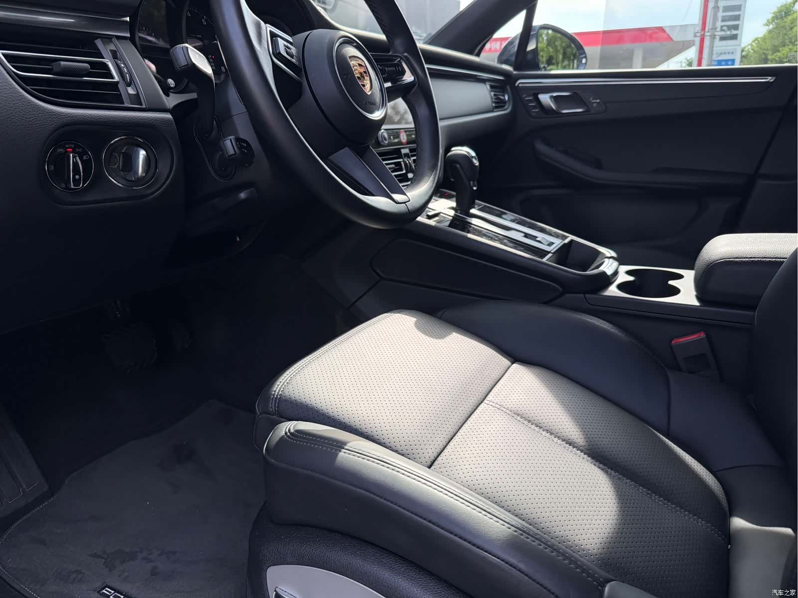 Porsche Macan, 2023 9