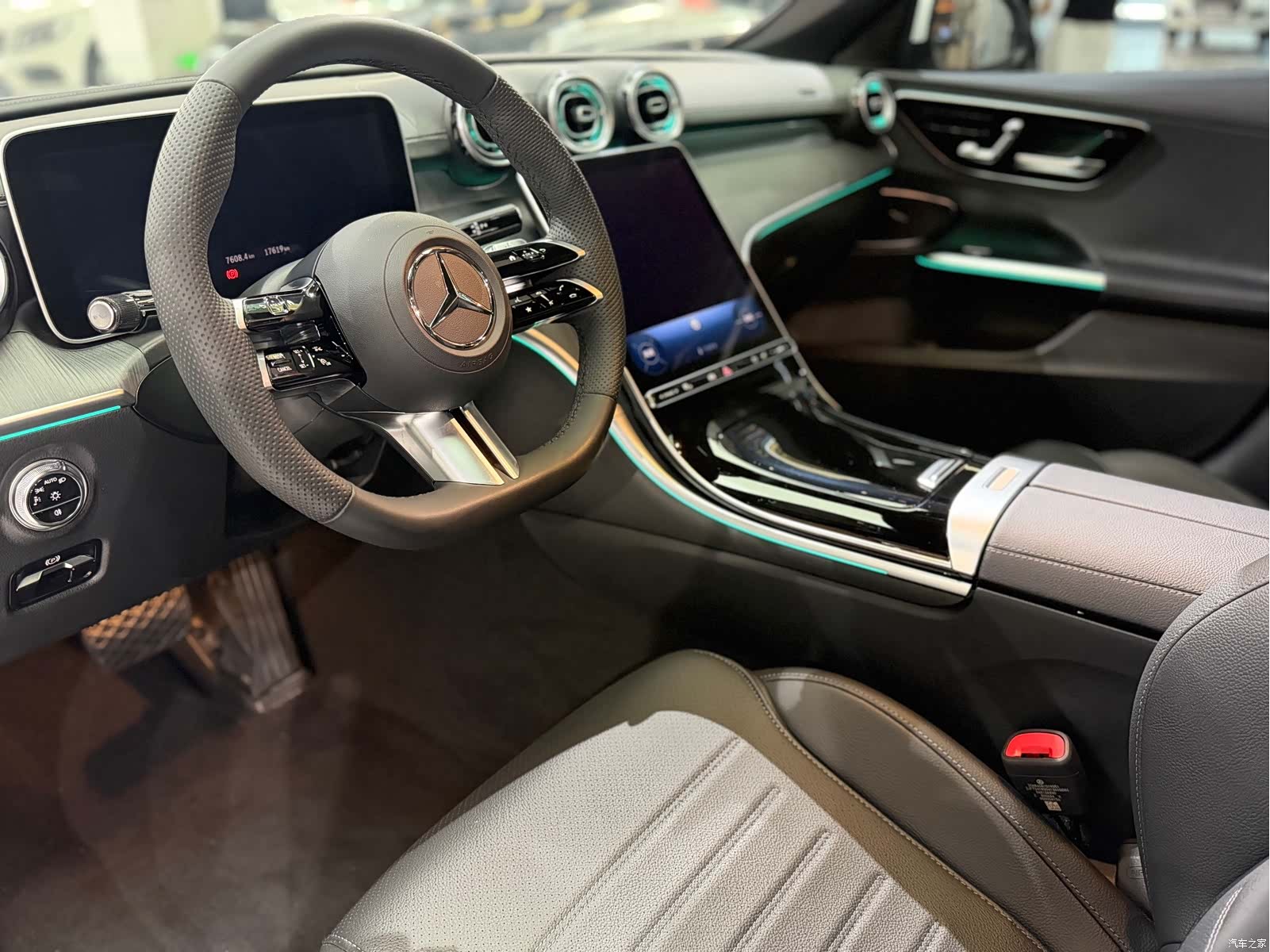 Mercedes-Benz C-Class, 2024 все фото