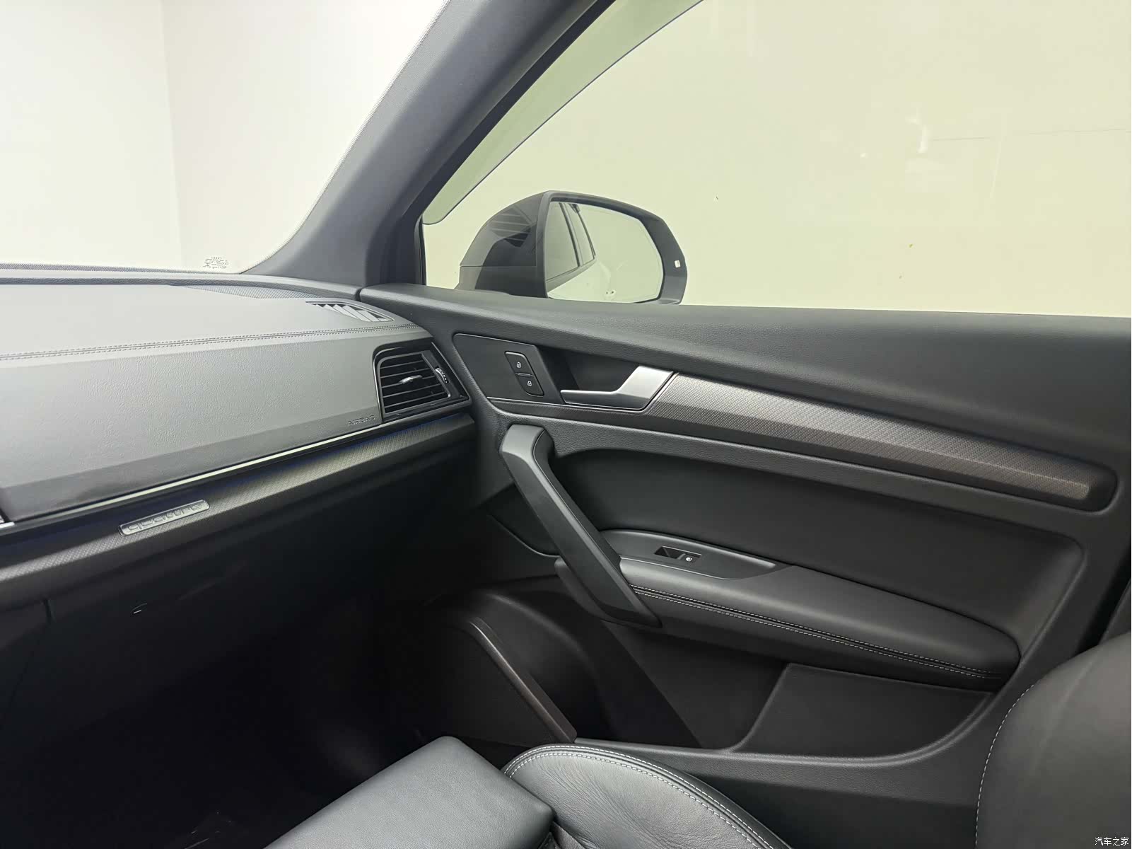 Audi Q5L, 2023 13