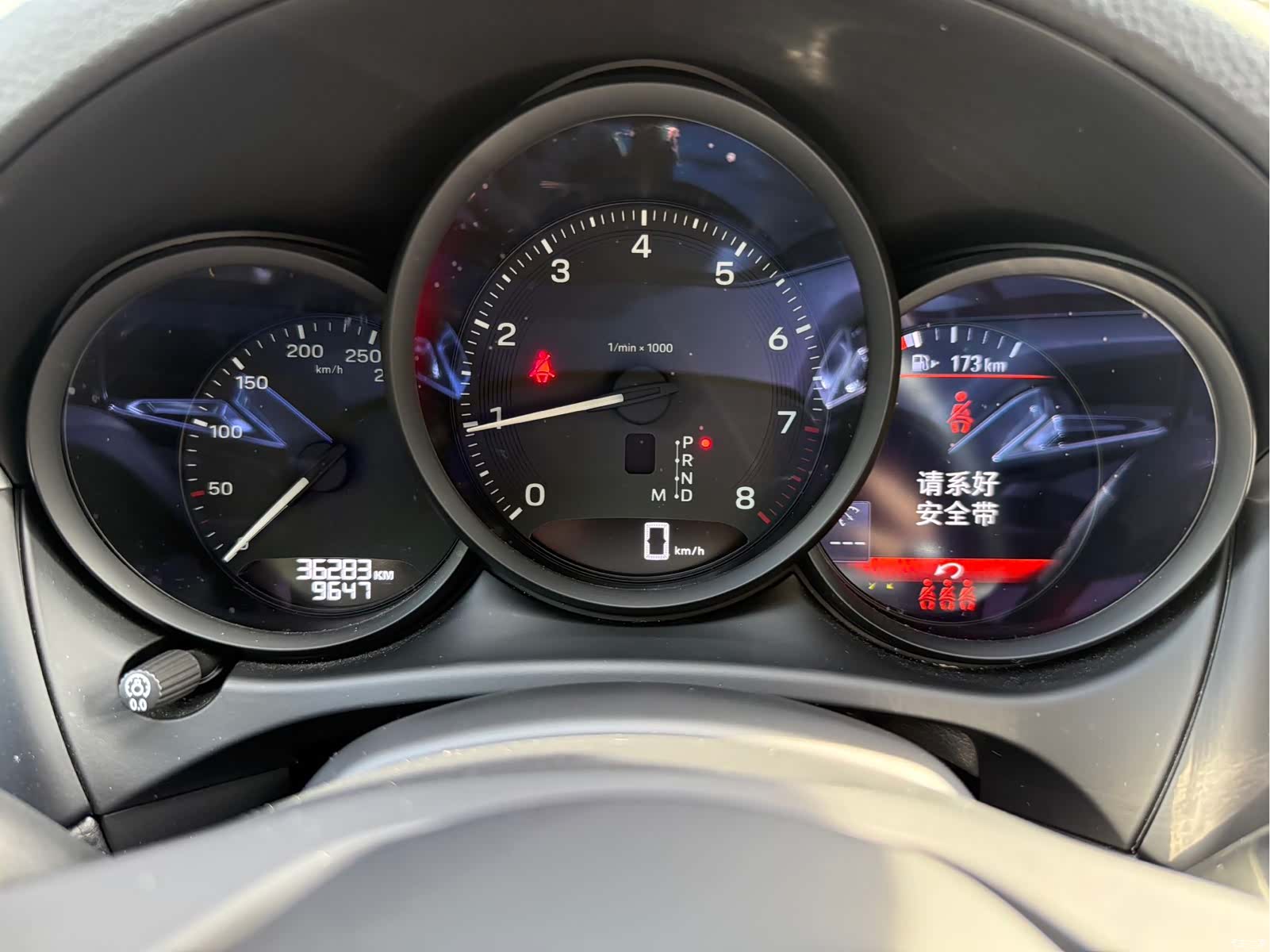 Porsche Macan, 2023 6